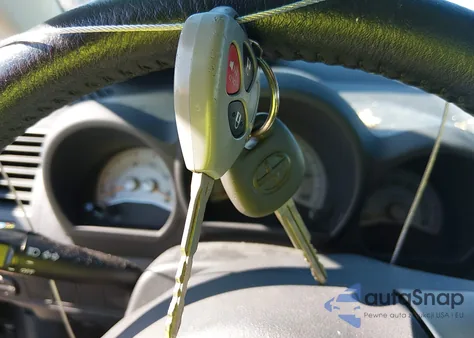 2006 Scion Tc from USA, damaged, VIN JTKDE177360115558